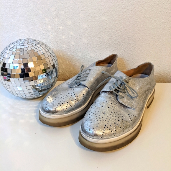 Geox Shoes - GEOX D MYLUSE LACE-UP SNEAKER IN SILVER